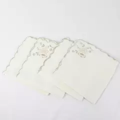 4 Vintage Floral Pattern Linen Napkins Embroidered Scalloped Edge 15" x 15"