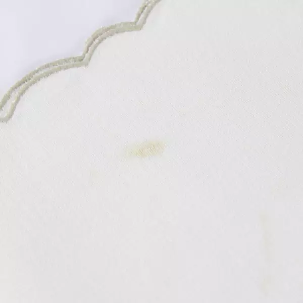 4 Vintage Floral Pattern Linen Napkins Embroidered Scalloped Edge 15" x 15"