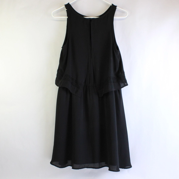 Decree Solid Black Sleeveless Knee-Length Dress Women's Medium
