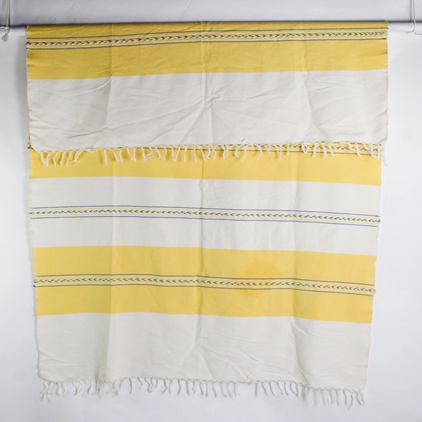 Unbranded Tablecloth White Yellow & Blue with Fringe Woven Cotton 55.5" x 76"