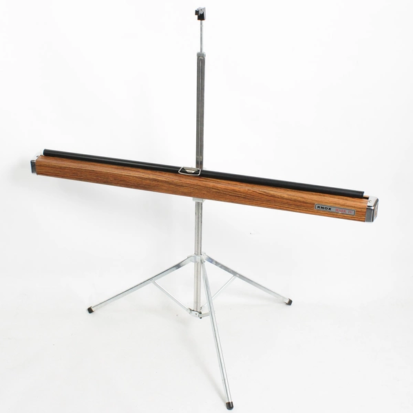 Portable Projection Screen Knox Mark IV 40x30 inch Screen Size