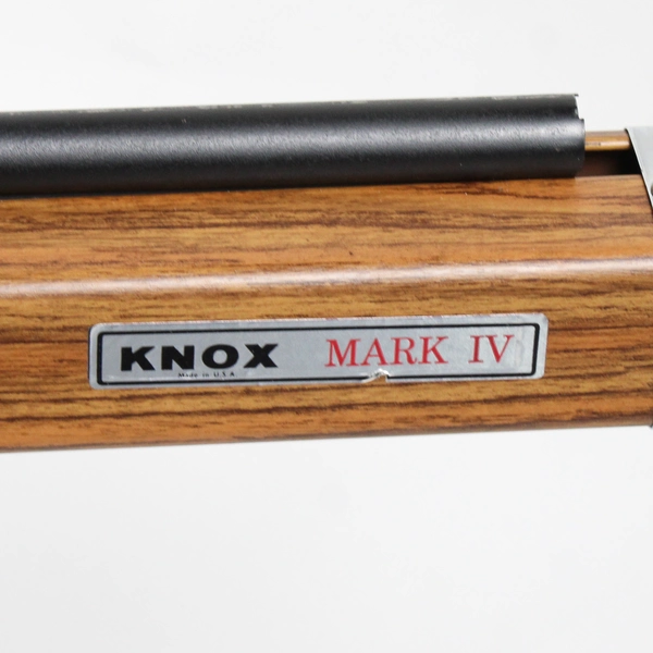 Portable Projection Screen Knox Mark IV 40x30 inch Screen Size