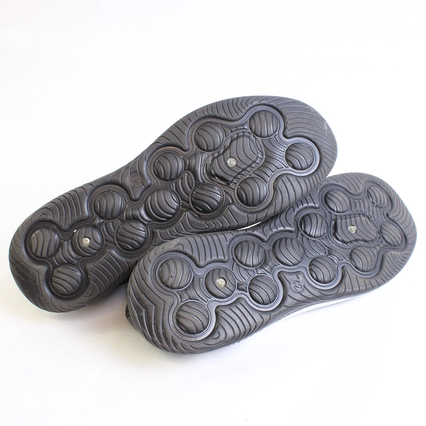 Leozcaa Walking Shoes Orthopedic Slip On Mesh Sneakers Black Women's 42