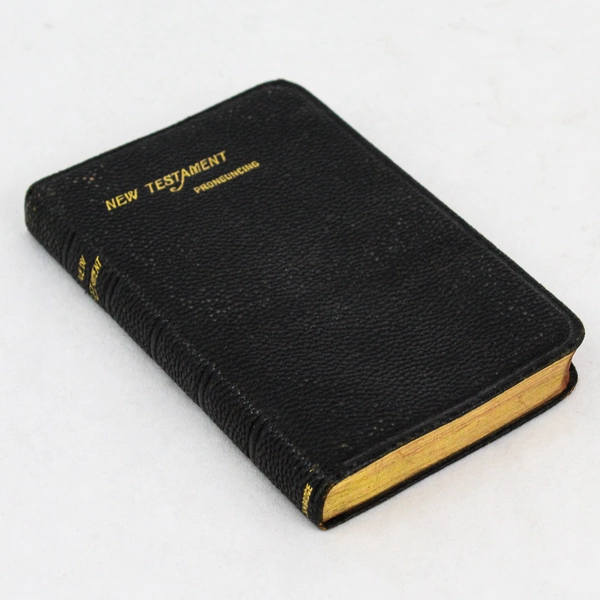 1919 New Testament Vest Pocket Pronouncing Bible