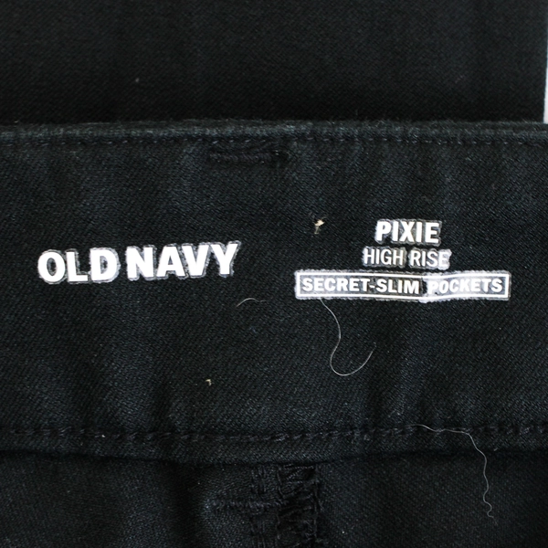 Old Navy Women's High Rise Pixie Pants Black Stretch Secret-Smooth Pocket Size 6