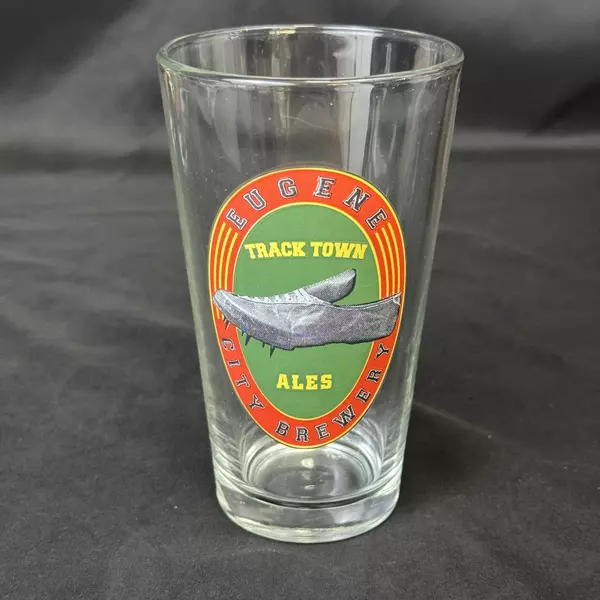 Set Of 3 Eugene City Brewery Track Town Ales Glasses 6 Inch