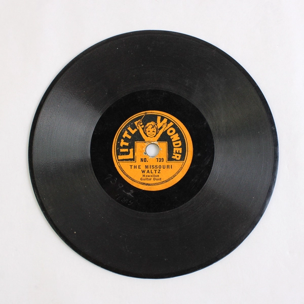 Little Wonder Records The Missouri Waltz Hawaiian Guitar Duet One-Sided 5.5"