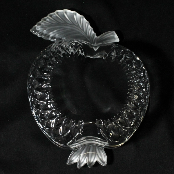 Set Of 2 Studio Nova Apple Delight Crystal Candy Dishes Clear Etched Leaves