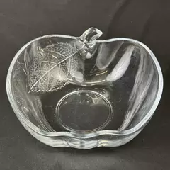 Studio Nova Pomme Clear Glass Apple Shaped Bowl With Embossed Leaf