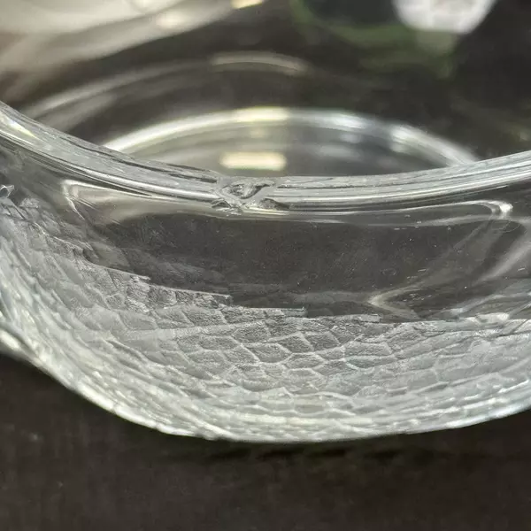 Studio Nova Pomme Clear Glass Apple Shaped Bowl With Embossed Leaf