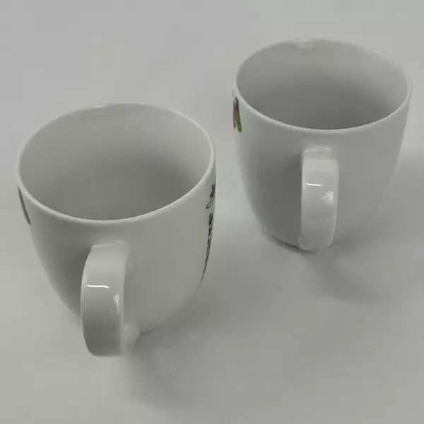 Set of 2 Starbucks 2011 Christmas Holiday 13 oz. Coffee Mugs Mittens Birds