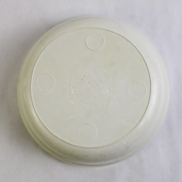 Anchor Hocking Foodkeepers Plastic 4 Cups Container Beige No Lid