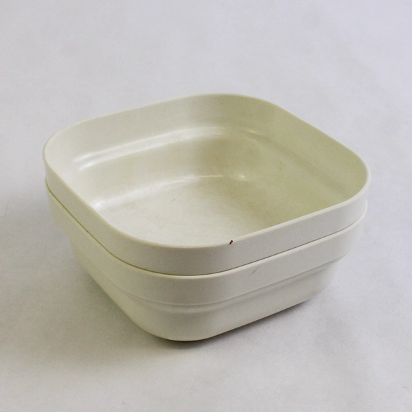 Lot of 2 Anchor Hocking Foodkeepers 1.5 Cup Square Container Beige No Lids