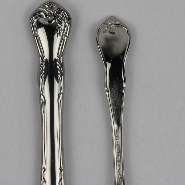 Lot of 5 Lattice Rose Reed & Barton Stainless Steel Set Glossy Finish 