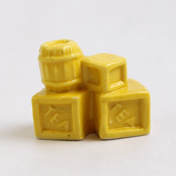 Wade Whimsies Yellow Tea Crates American Heritage Series Red Rose Tea Sealed Bag