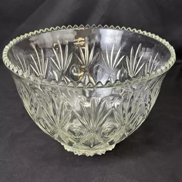 Vintage Hazel Atlas Heritage Glass Punch Bowl 11.25 Inch