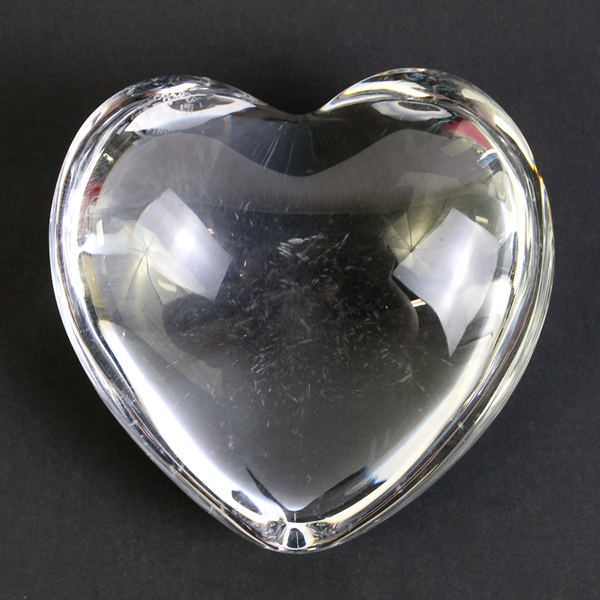 Baccarat Crystal Puffy Heart Paperweight 3 Inch With Box
