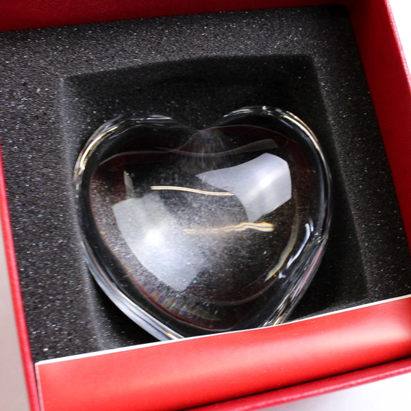 Baccarat Crystal Puffy Heart Paperweight 3 Inch With Box