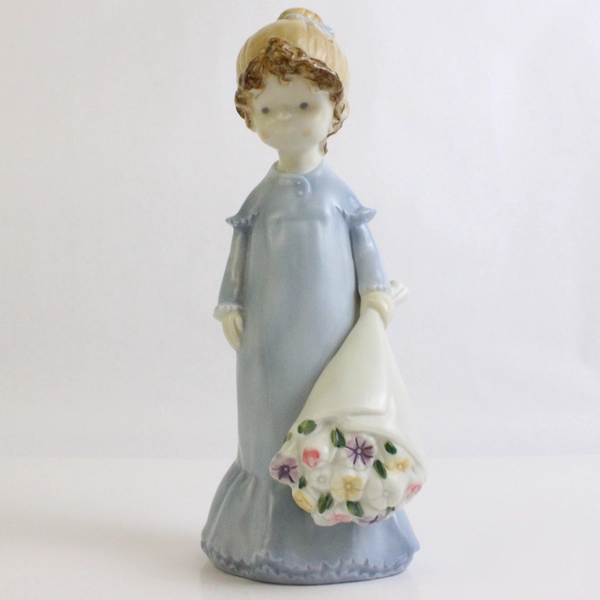 1988 Enesco Kinka Figurine You are Special To Me 117773