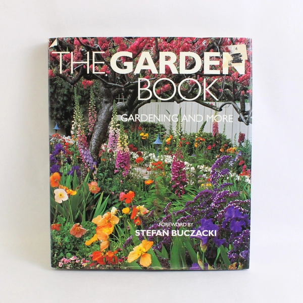 The Garden Book Gardening and More Edited by Stefan Buczacki 1996 HC DJ