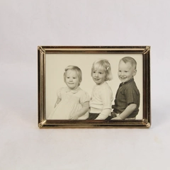 Vintage MCM 5 x 7 Picture Frame Gold Tone Ornate