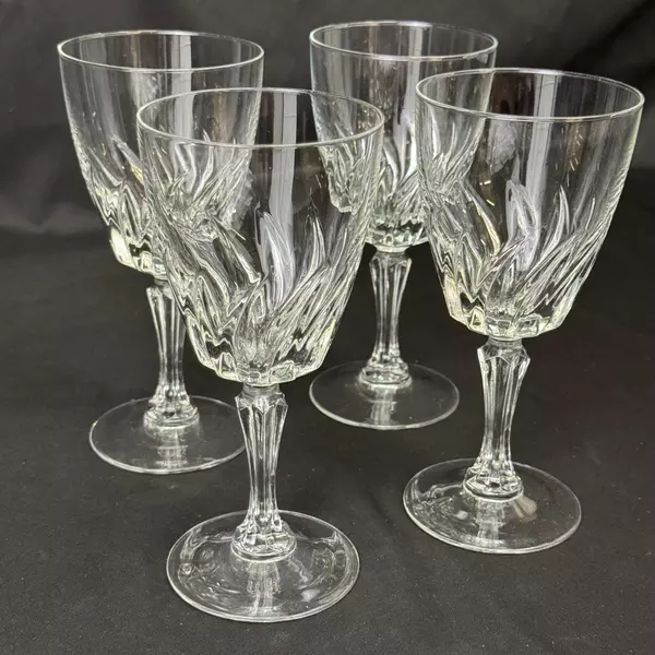 Set of 4 Cristal D'Arques Crystal Water Goblets Flamenco Pattern 7 inch