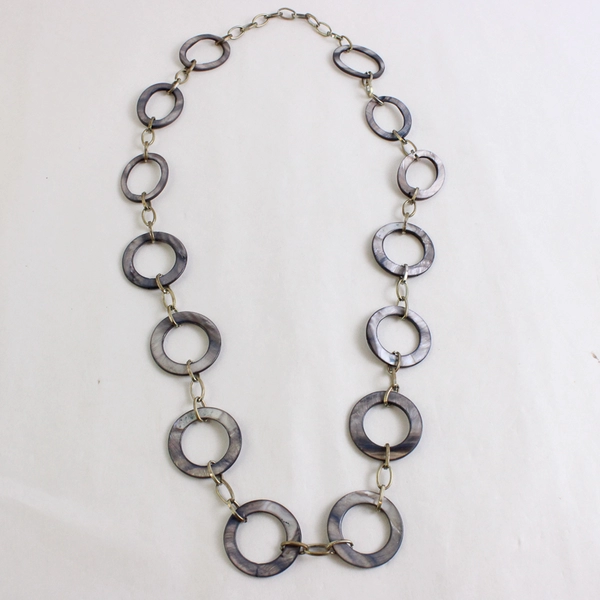 Shell Ring Linked Chain Necklace 18" Costume Fashion Jewelry