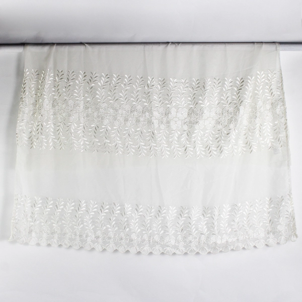 Lot Of 4 Lichtenberg Sheer 2 Valance & 2 Panel Curtains White Floral Lace