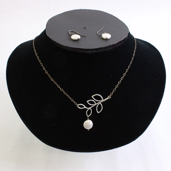 3 Pc Set Silver Tone Branch Pendant Necklace With Coin Pearl Drop Earrings