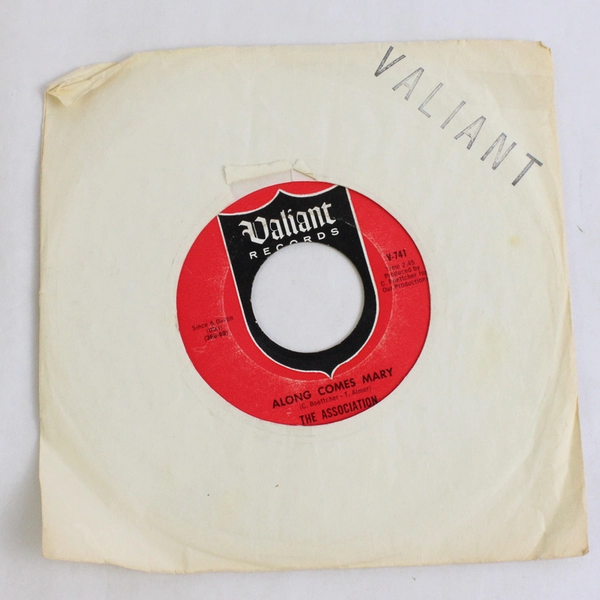 The Association Along Comes Mary 7" 45 RPM Valiant Records