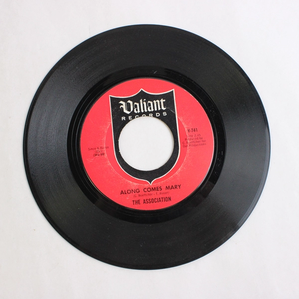 The Association Along Comes Mary 7" 45 RPM Valiant Records