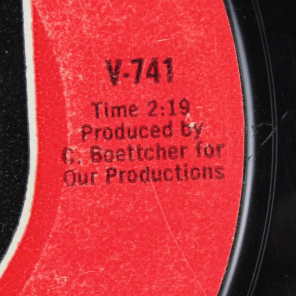 The Association Along Comes Mary 7" 45 RPM Valiant Records