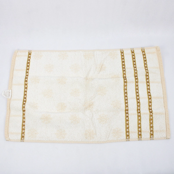 Set Of 2 Santens Beige Snowflake Towels 1 Bath & 1 Hand Towel 100% Cotton