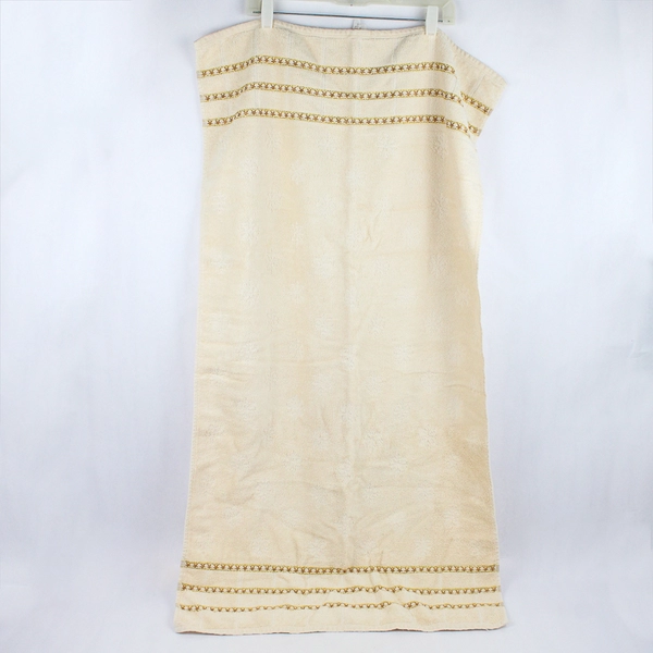 Set Of 2 Santens Beige Snowflake Towels 1 Bath & 1 Hand Towel 100% Cotton