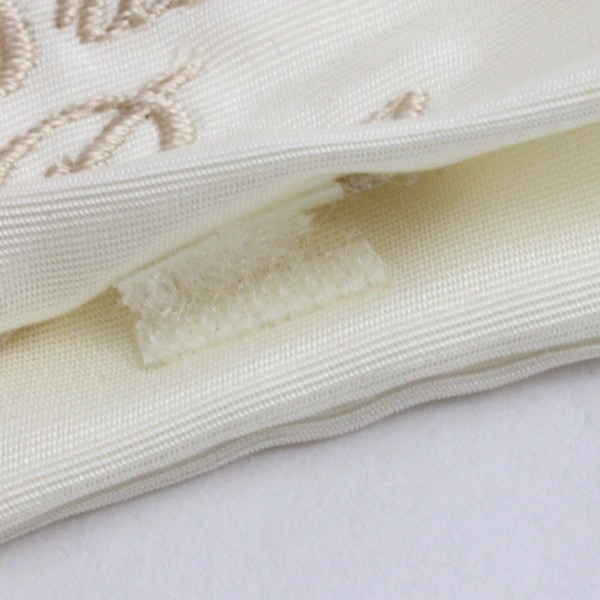 Set of 2 Embroidered Bride and Groom Wedding Ring Pouches