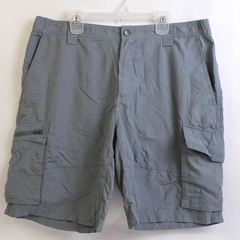 Columbia Light Blue Fisherman Shorts Men's Size 36 Pockets 10" Inseam