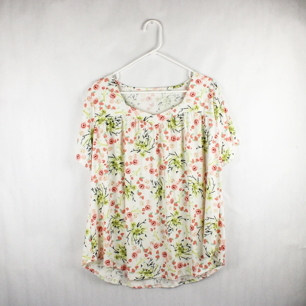White T-Shirt Pink and Green Floral Pattern Women's Size XXL