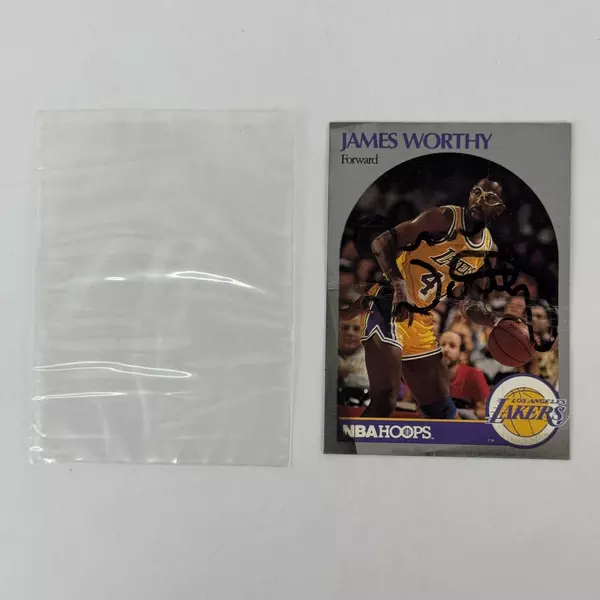 1990 NBA Hoops #163 James Worthy Signed Autograph Trading Card