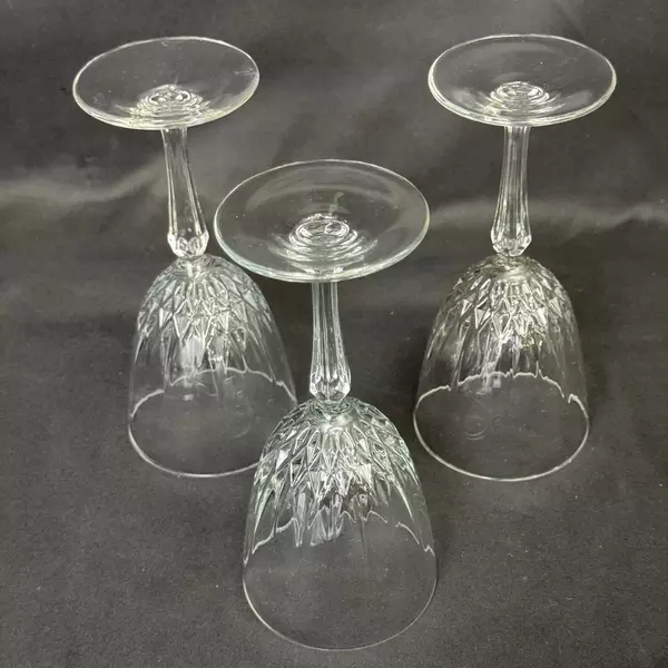 Set of 3 Cristal d'Arques Diamant Crystal Water Goblets
