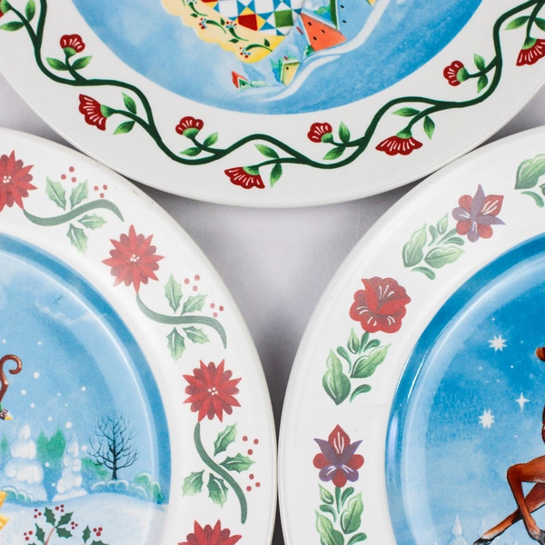Set of 3 Heartwood Creek Christmas Salad Plates 8" 2003