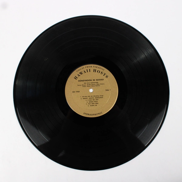 1966 Hawaii Nearer Than You Think Tourism Book Vinyl Record LP Album Winner Pic.