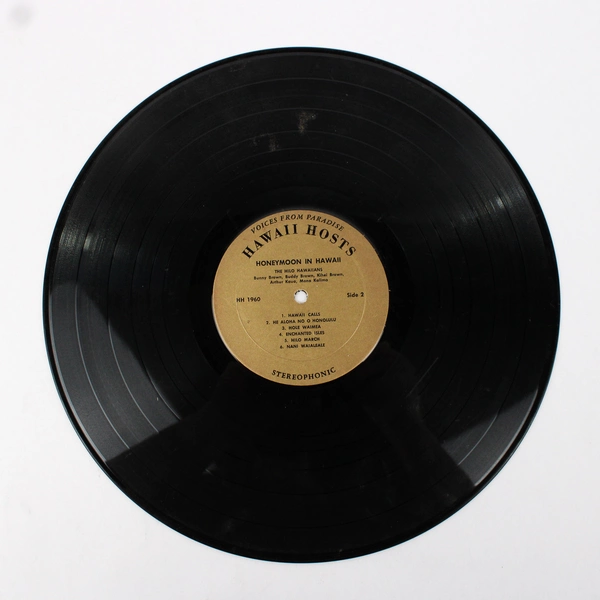 1966 Hawaii Nearer Than You Think Tourism Book Vinyl Record LP Album Winner Pic.