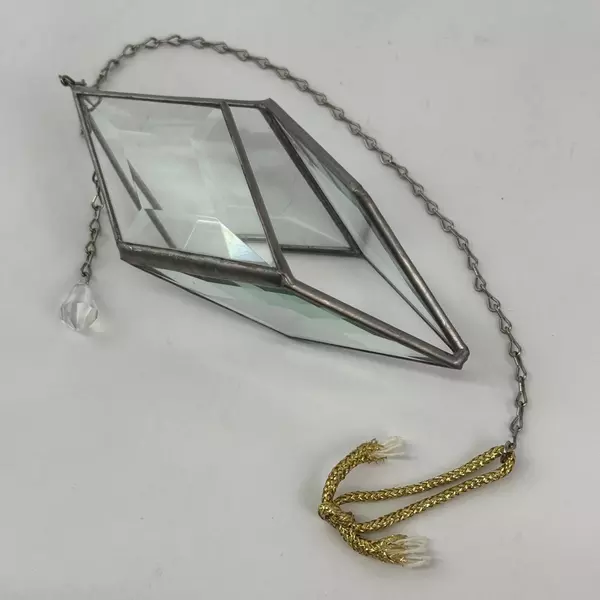 6" Hanging Glass Diamond Rhombus Lead Joints