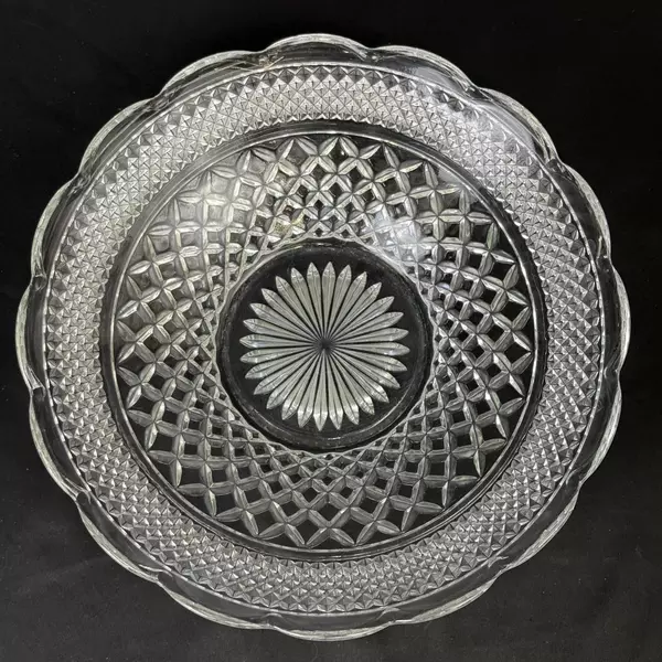 Vintage Anchor Hocking Wexford 14” Shallow Round Serving Bowl
