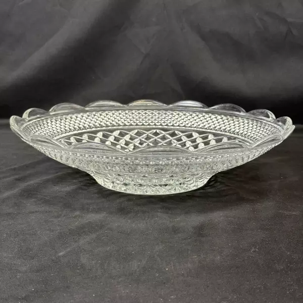 Vintage Anchor Hocking Wexford 14” Shallow Round Serving Bowl