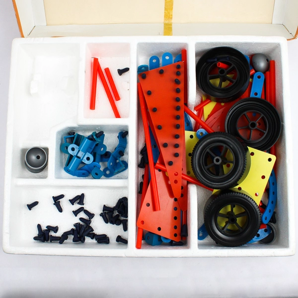 Vintage Riviton Basic Building Set Parker Brothers Games 1977 Age 6 To 12