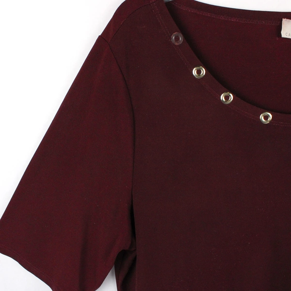 Carolyn Taylor Maroon Red T-Shirt Gold-Tone Grommets Women's Large