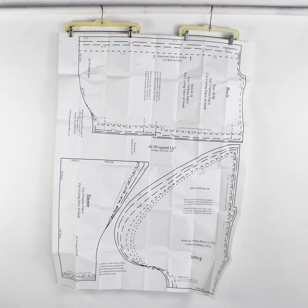 All Wrapped Up Jacket Wildly Wonderful Wareables #0023 New