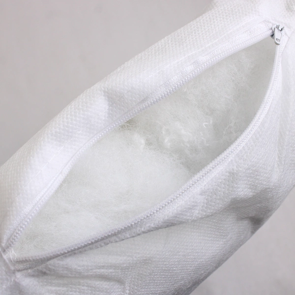 Fairfield Poly-Fil Basic Value Pack of 6 Throw Pillow Inserts 16" x 16"