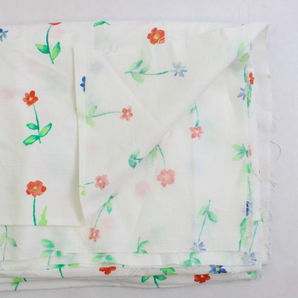 White Quilting Cotton Blue and Red Daisy Print 36" x 1 2/3 Yd